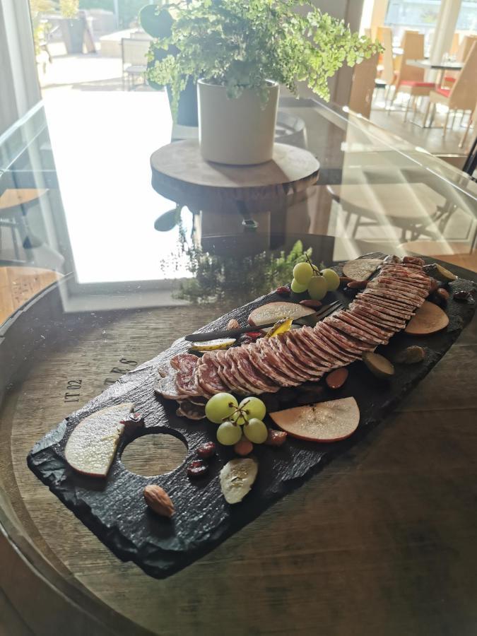 L'Auberge Camarguaise Сент-Мари-де-ла-Мер Экстерьер фото